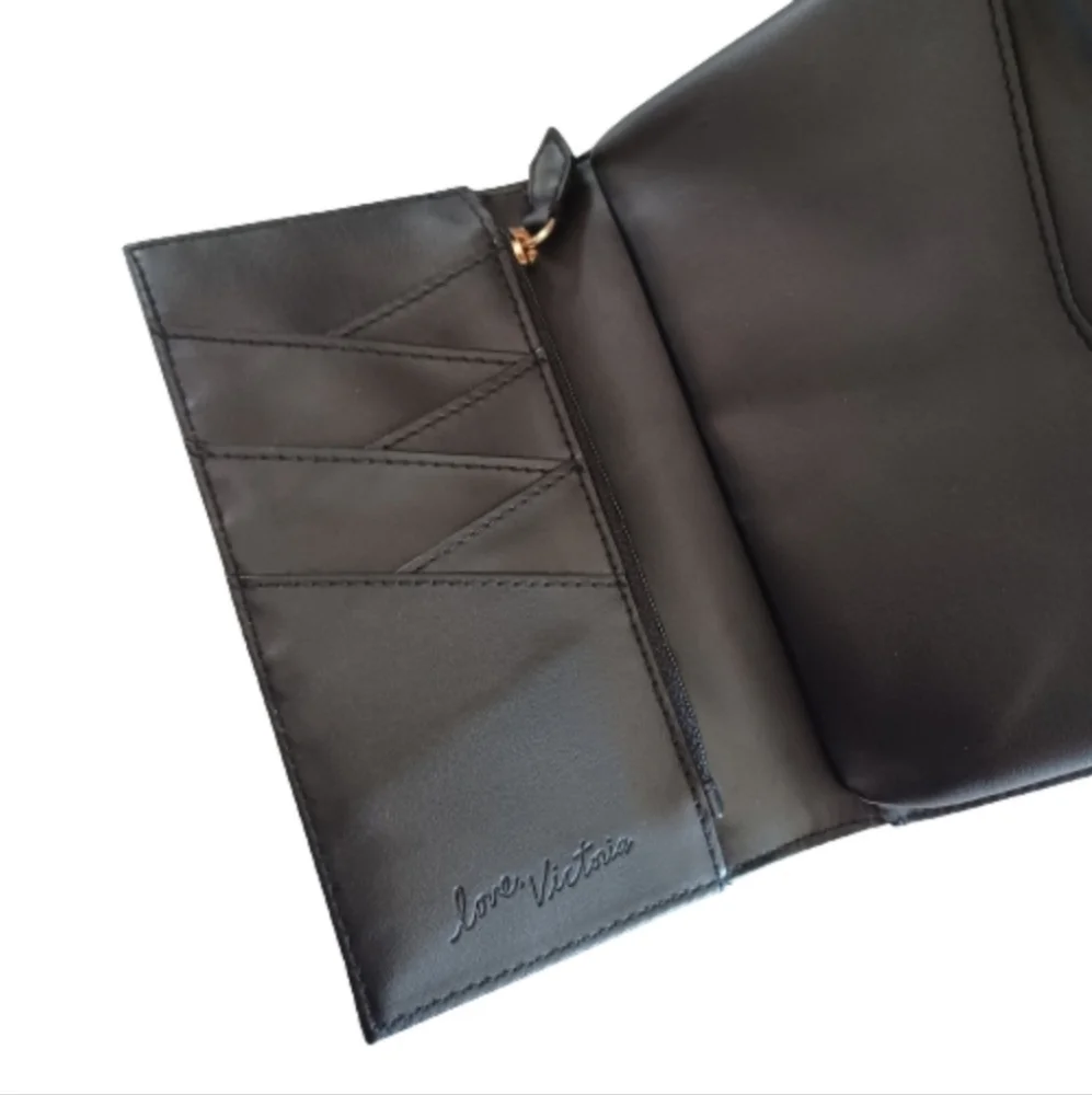 Victoria's Secret Faux Leather Black Wallet Clutch Wristlet Purse - Picture 5 of 7